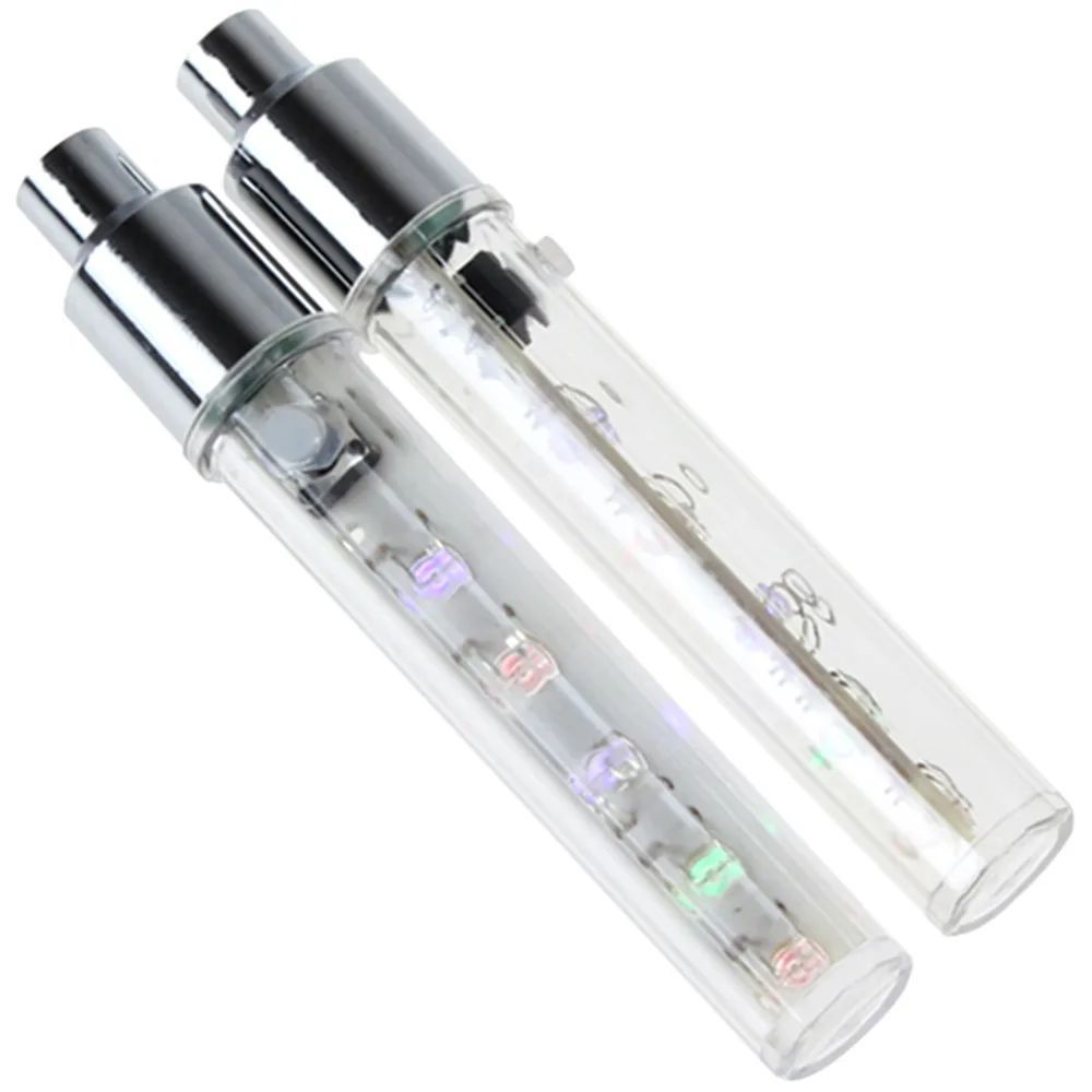 Éclairage de roue de vélo, bouchons de valve de pneu de voiture, éclairage de rayon de pneu de vélo moto étanche, réflecteur lumineux, accessoires sympas pour hommes, femmes et enfants